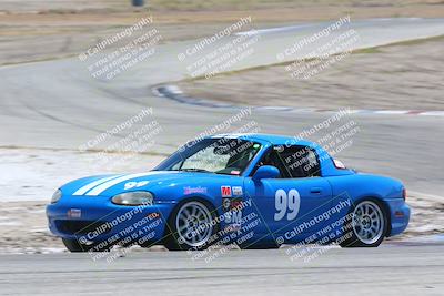 media/May-01-2022-CalClub SCCA (Sun) [[03a481c204]]/Group 5/Race (Offramp)/